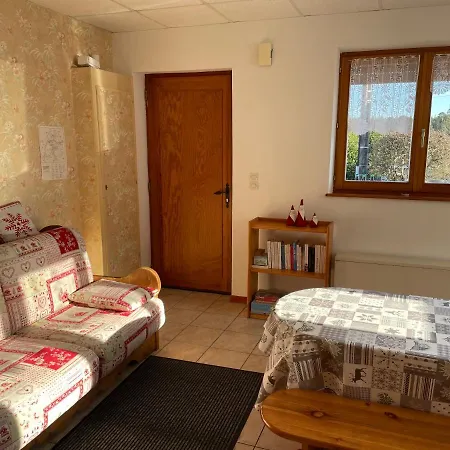 Les Pins Et Les Bruyeres アパート *