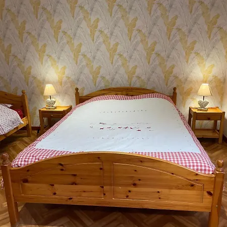 Les Pins Et Les Bruyeres アパート