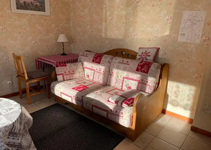 Les Pins Et Les Bruyeres Апартаменты *